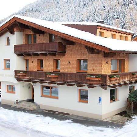 Hotel Haus Moostal à Sankt Anton am Arlberg Extérieur photo